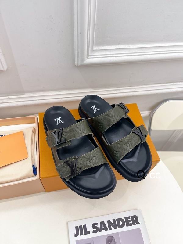 LV Men's Slippers 150